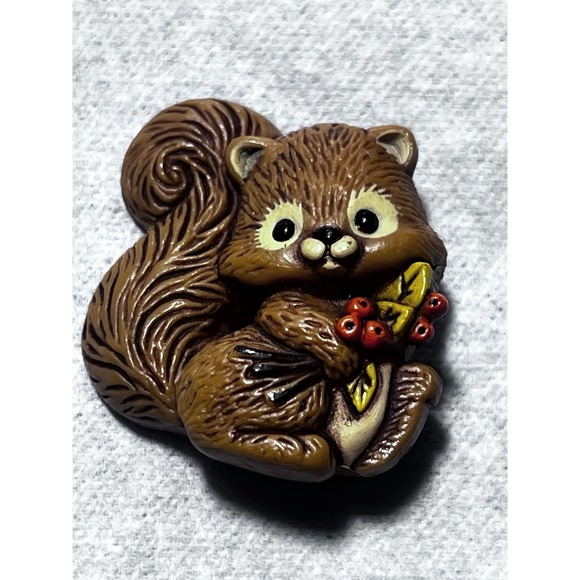 Hallmark Jewelry - Cute Collectible Brooch Pin Fall Squirrel Holding Berries Signed 1982 Hallmark